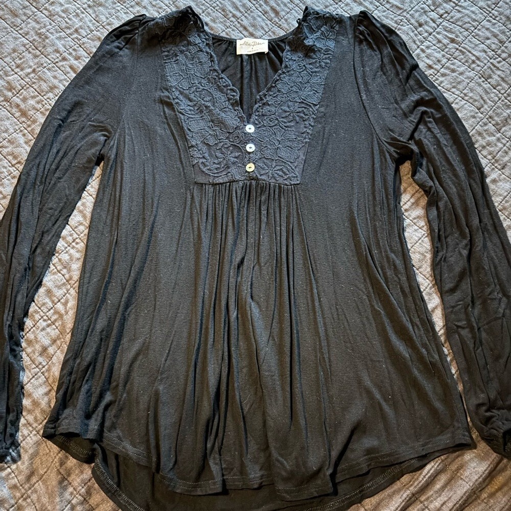 Allie Rose Black Lace V-Neck Babydoll Top Long Sleeve Rayon Blend Small